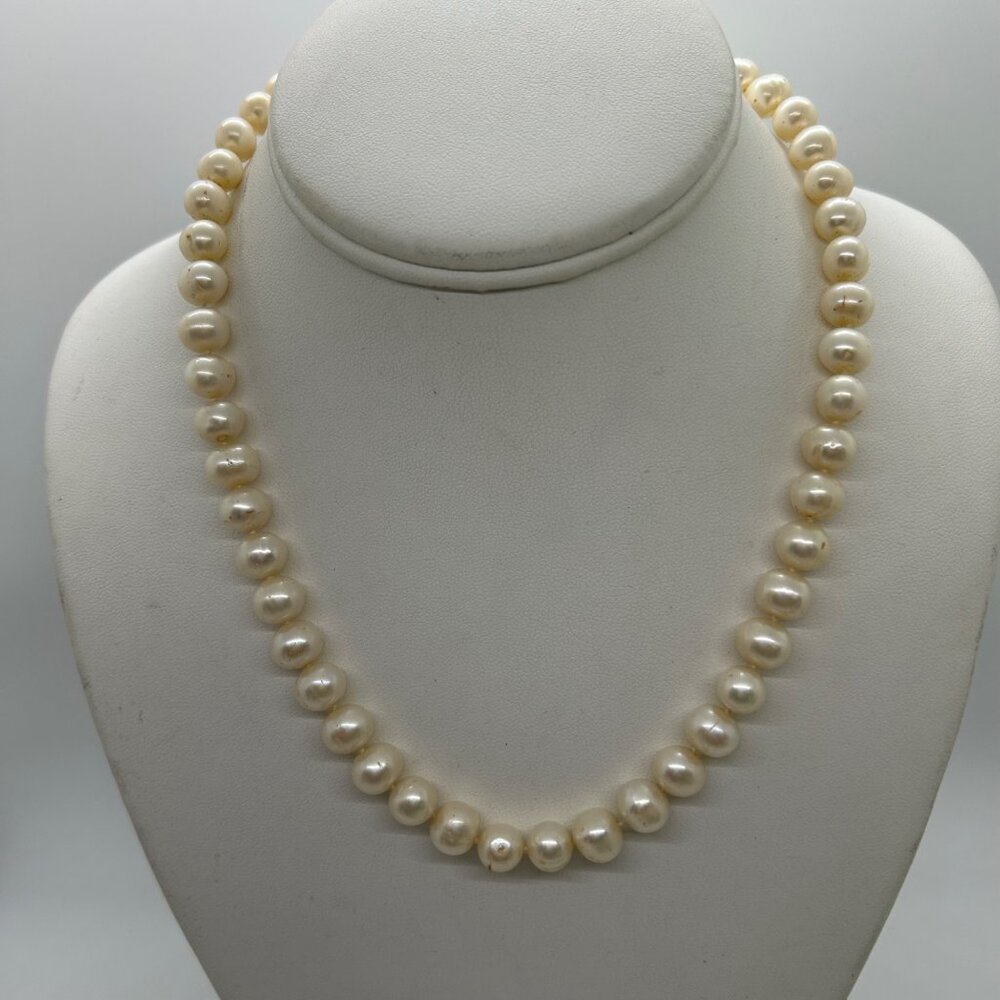 Cultured Pearl Necklace With Sterling Silver Lobster Clasp 18" Freshwater - Picture 2 of 14